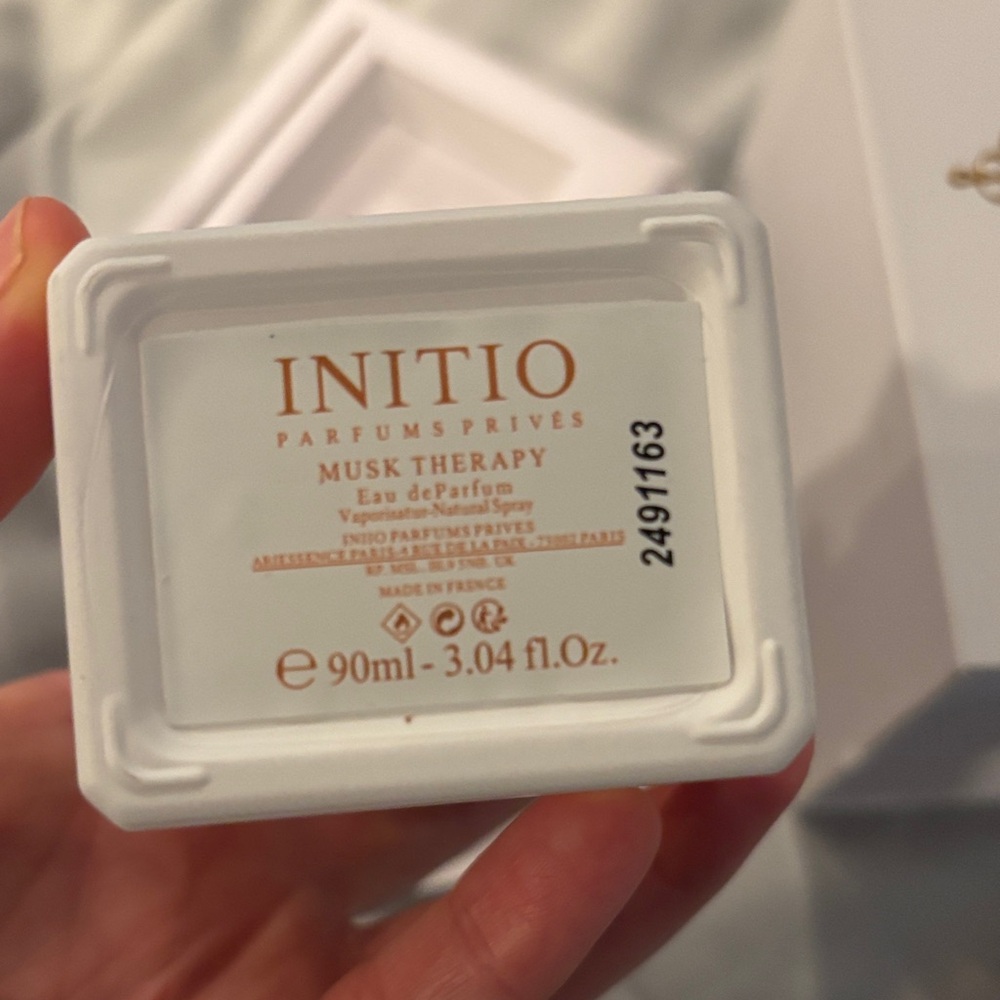 Initio Musk Therapy Perfume - Picture 4 of 4